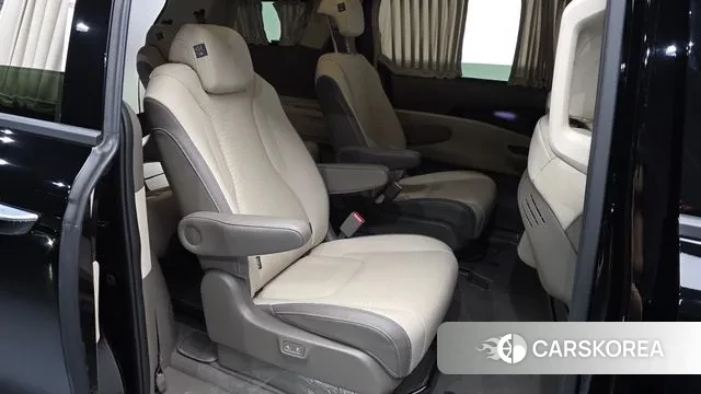 Kia Carnival 4th generation 2021 Черный из Кореи, фото 2