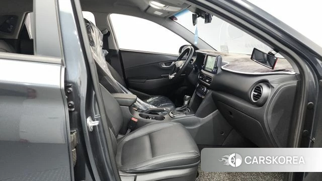 Hyundai Kona 2018 Серый из Кореи, фото 2