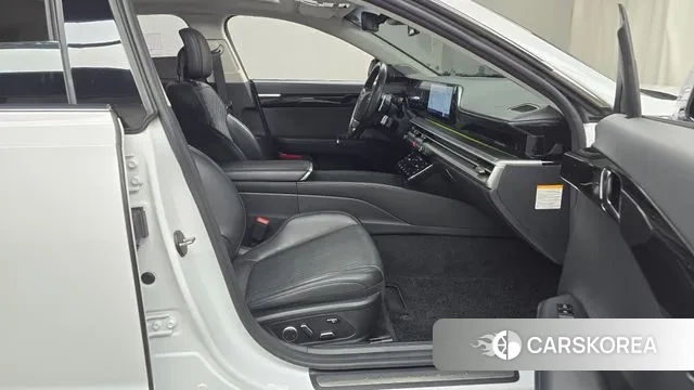 Hyundai Grandeur Hybrid (GN7) 2023 Белый из Кореи, фото 2