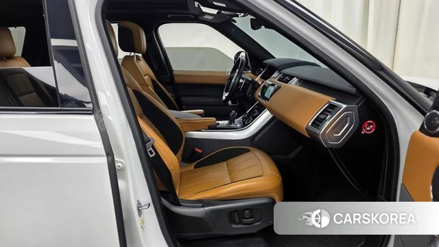 Land Rover Range Rover Sport 2nd Generation 2019 Белый из Кореи, фото 2
