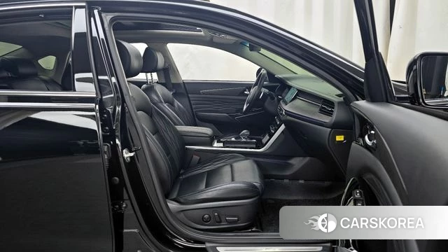 Kia K7 Premier 2020 Черный из Кореи, фото 2