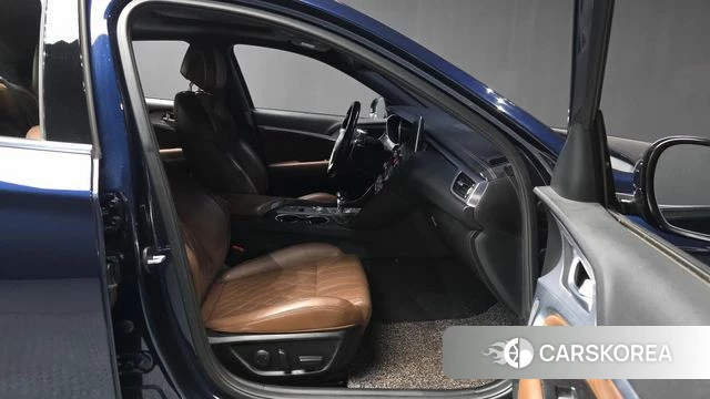 Genesis G70 2018 Синий из Кореи, фото 2