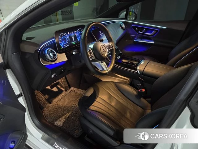 Mercedes-Benz EQE V295 2023 Белый из Кореи, фото 2