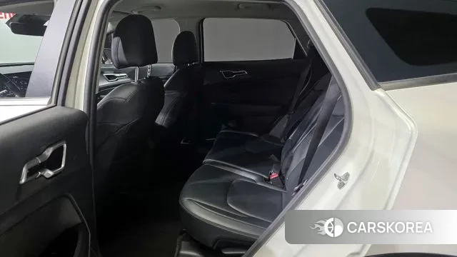 Kia Sportage 5th Generation 2022 Белый из Кореи, фото 2