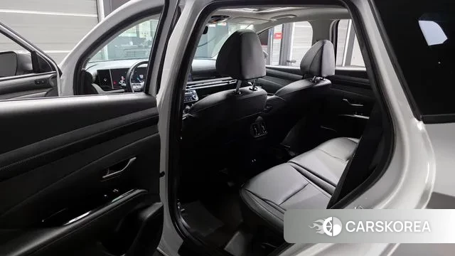 Hyundai The New Tucson (NX4) 2024 Белый из Кореи, фото 2