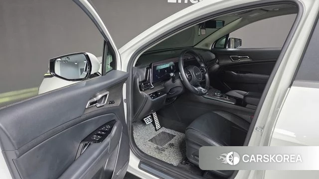 Kia Sportage 5th Generation 2023 Белый из Кореи, фото 2