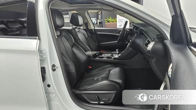 Genesis The New G70 2021 Белый из Кореи, фото 2