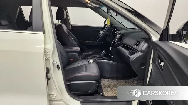 Ssangyong Tivoli Air 2019 Жемчужный цвет из Кореи, фото 2