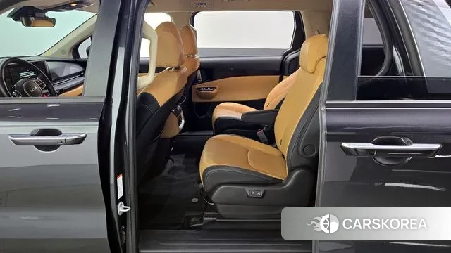 Kia Carnival 4th generation 2022 Серый из Кореи, фото 2