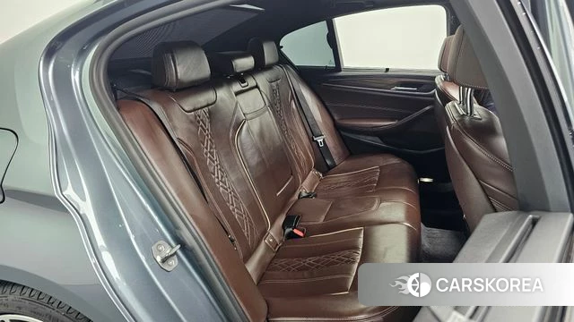 BMW 5 Series (G30) 2019 Серый из Кореи, фото 2