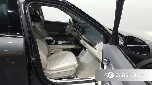 Genesis GV60 2023 Серый из Кореи, фото 2