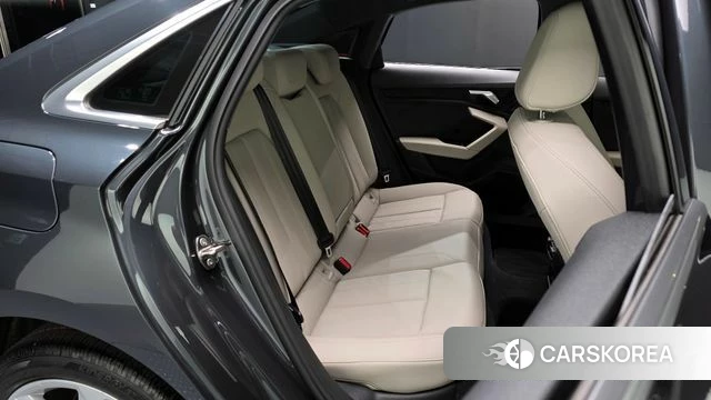 Audi A3 (8Y) 2023 Серый из Кореи, фото 2