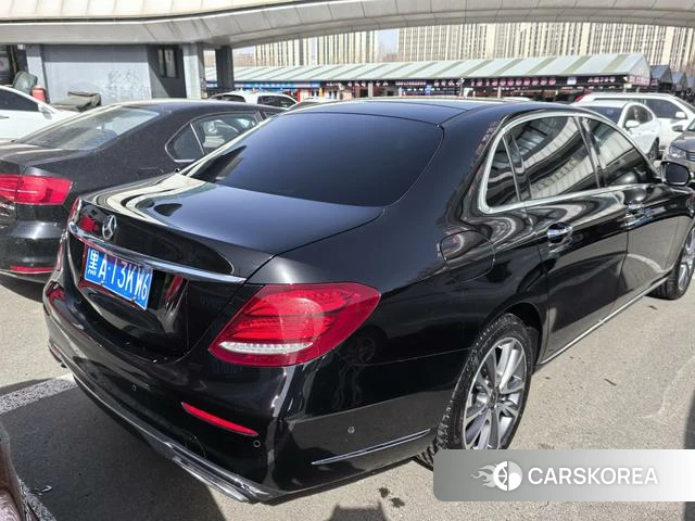 Mercedes-Benz E-class 2019 Черный из Китая, фото 2