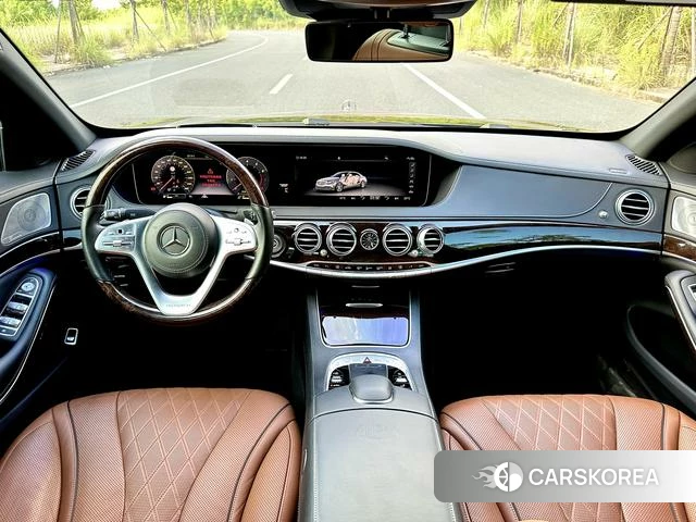 Mercedes-Benz Maybach S-class 2021 Черный из Китая, фото 2