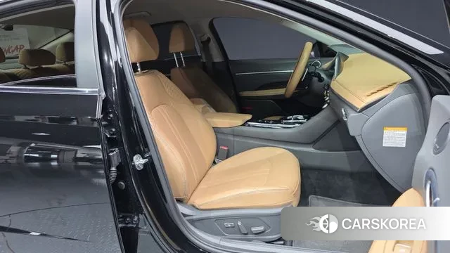 Hyundai Sonata Hybrid (DN8) 2021 Черный из Кореи, фото 2