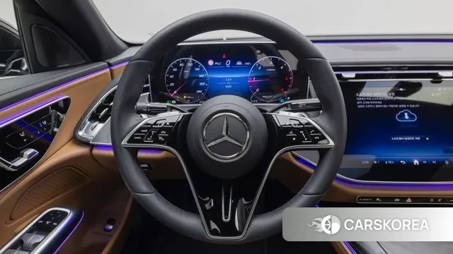 Mercedes-Benz E-Class W214 2024 Черный из Кореи, фото 2