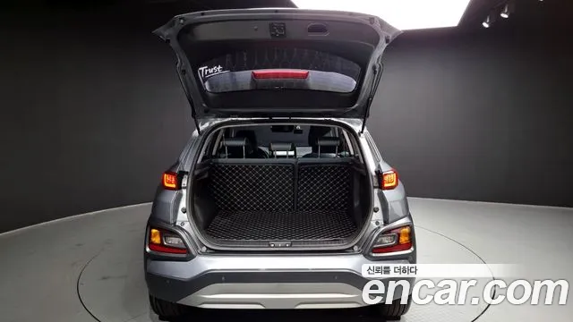 Hyundai Kona Hybrid 2020 Светло-серебряный цвет из Кореи, фото 2