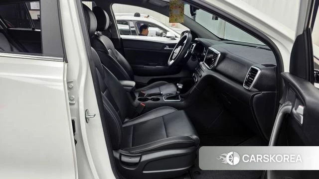 Kia Sportage The Bold 2018 Белый из Кореи, фото 2