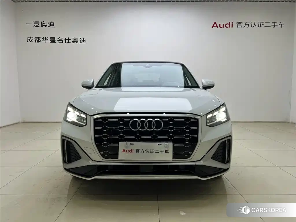 Audi Q2L 2023 Белый из Китая, фото 2
