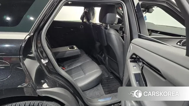 Land Rover Range Rover Evoque 2nd Generation 2024 Черный из Кореи, фото 2