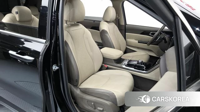 Kia Carnival 4th generation 2021 Черный из Кореи, фото 2