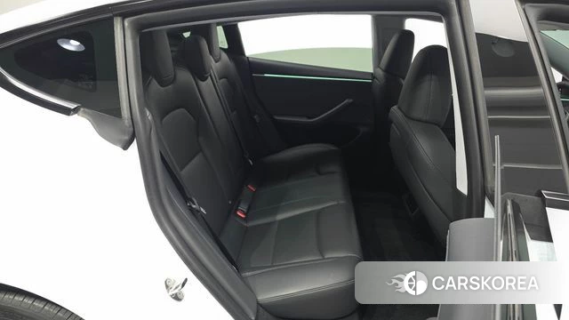 Tesla Model 3 2024 Белый из Кореи, фото 2