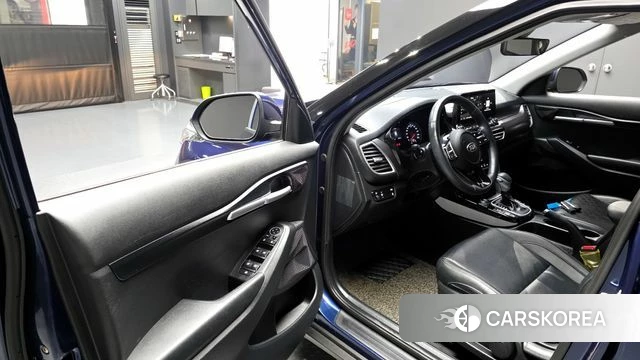 Kia Seltos 2020 Синий из Кореи, фото 2