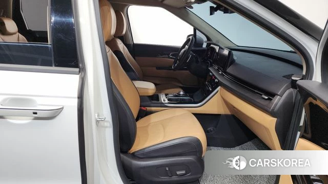Kia Carnival 4th generation 2022 Белый из Кореи, фото 2