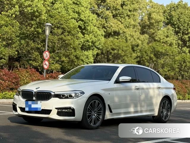 BMW 5 series 2018 Белый из Китая, фото 2