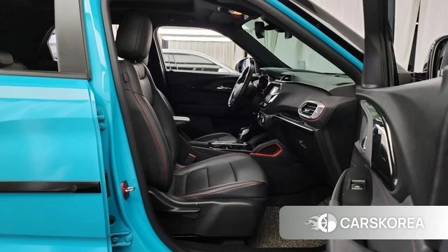 Chevrolet (GM Daewoo) Trailblazer 2020 Небесно-голубой из Кореи, фото 2