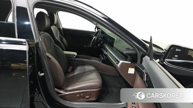 Hyundai Grandeur Hybrid (GN7) 2023 Черный из Кореи, фото 2