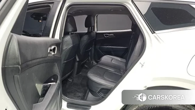 Kia Sportage 5th Generation 2022 Белый из Кореи, фото 2