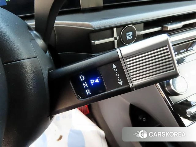 Hyundai Santa Fe (MX5) 2024 Белый из Кореи, фото 2