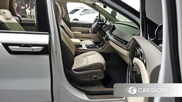 Kia Carnival 4th generation 2021 Белый из Кореи, фото 2