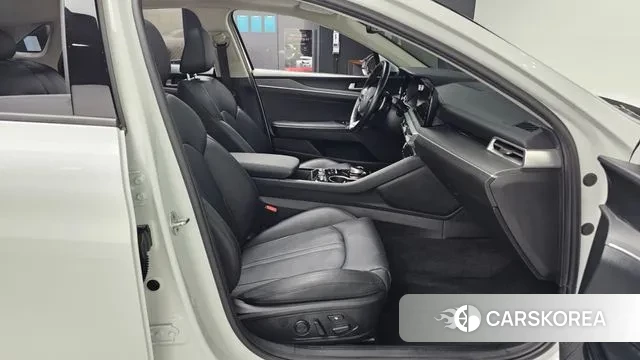 Kia K5 3rd generation 2021 Белый из Кореи, фото 2