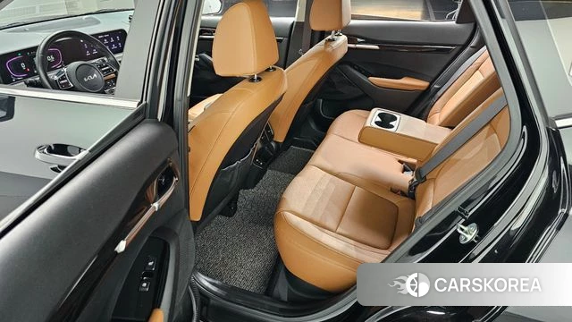 Kia The New Seltos 2023 Черный из Кореи, фото 2