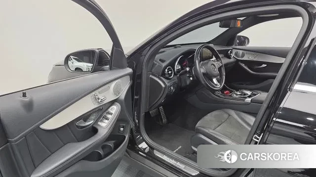 Mercedes-Benz GLC-Class X253 2019 Черный из Кореи, фото 2