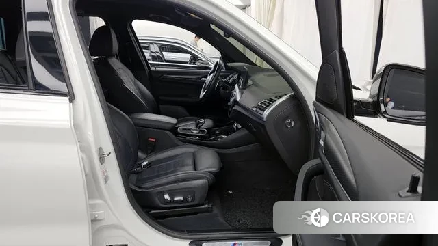 BMW X3 (G01) 2022 Белый из Кореи, фото 2