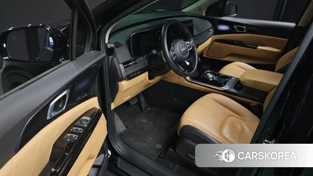 Kia Carnival 4th generation 2023 Черный из Кореи, фото 2