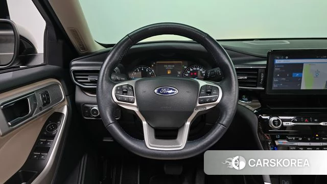 Ford Explorer 6th Generation 2021 Черный из Кореи, фото 2