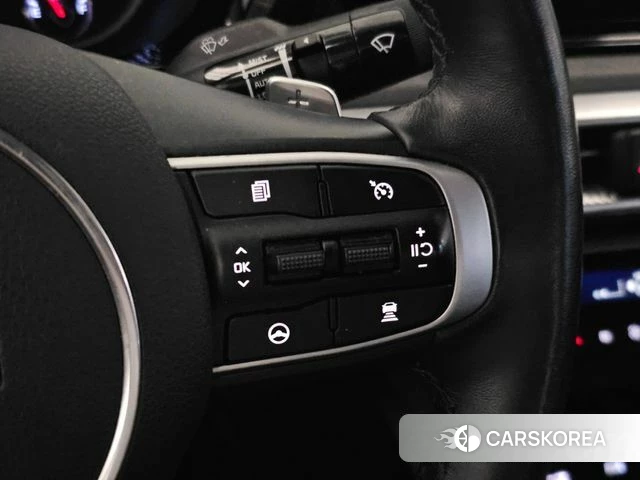Kia K5 3rd generation 2023 Белый из Кореи, фото 2