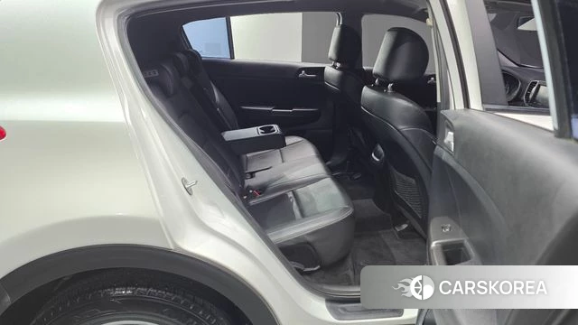 Kia Sportage 4th Generation 2018 Белый из Кореи, фото 2