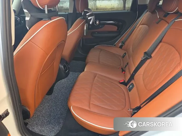 Mini Cooper S Clubman 2023 Белый из Кореи, фото 2