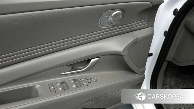 Hyundai The New Avante (CN7) 2025 Белый из Кореи, фото 2