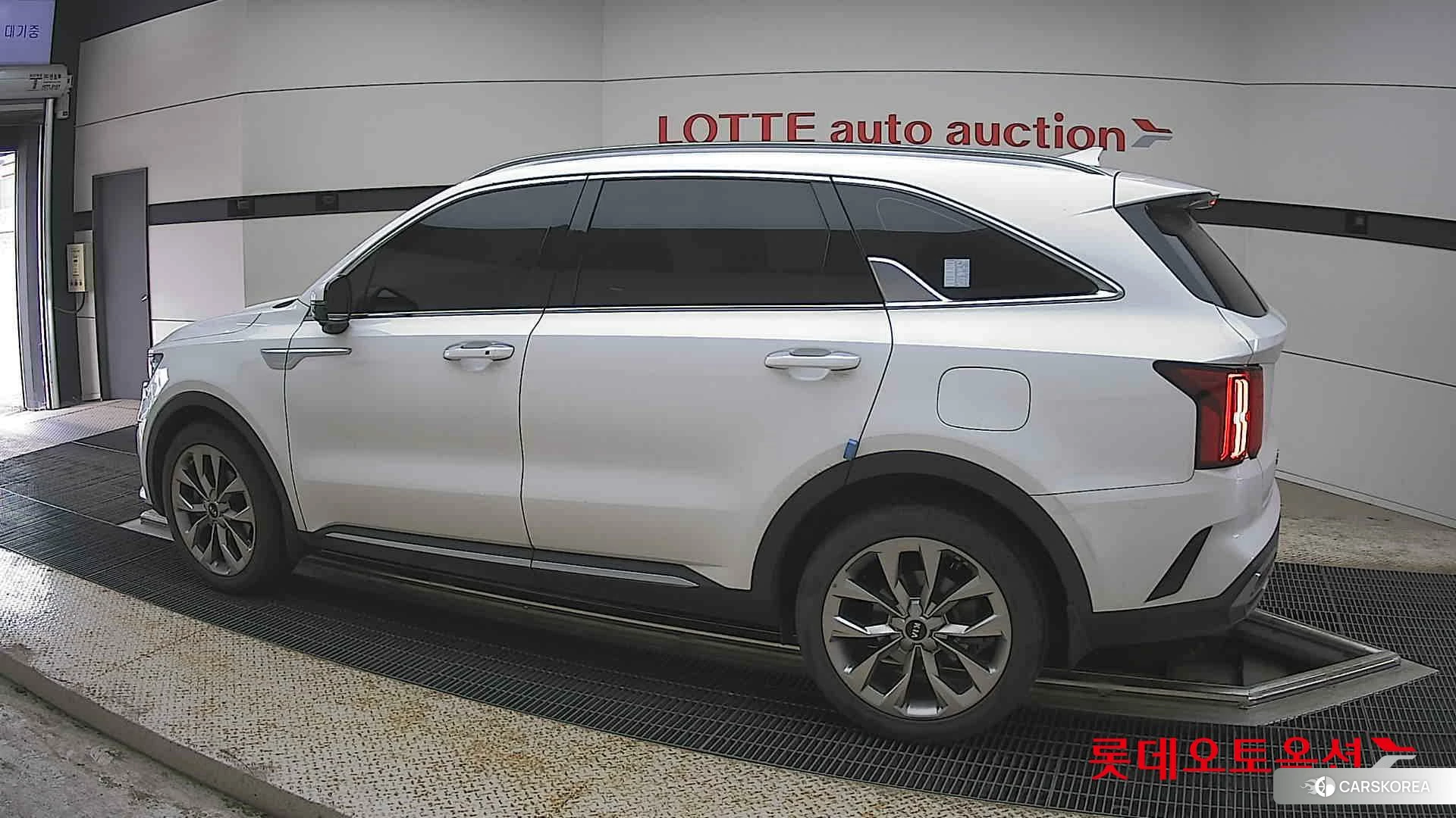 Kia Sorento 2021 Snow White Pearl (optional) из Кореи, фото 2