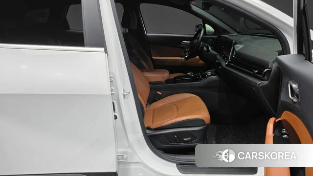 Kia Sportage 5th Generation 2022 Белый из Кореи, фото 2