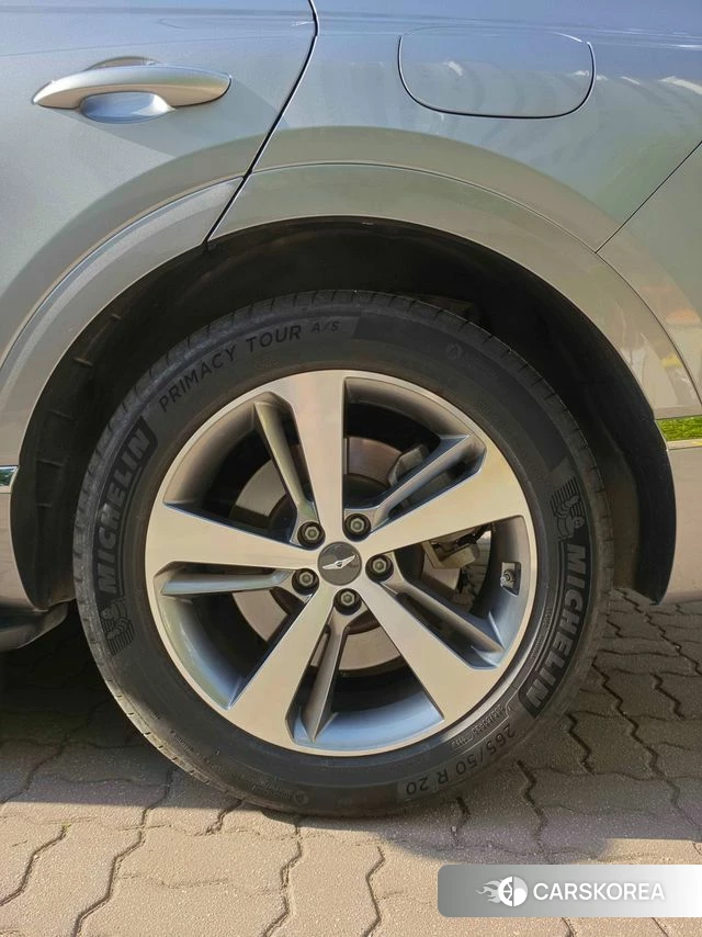 Genesis GV80 2021 Серебристо-серый из Кореи, фото 2