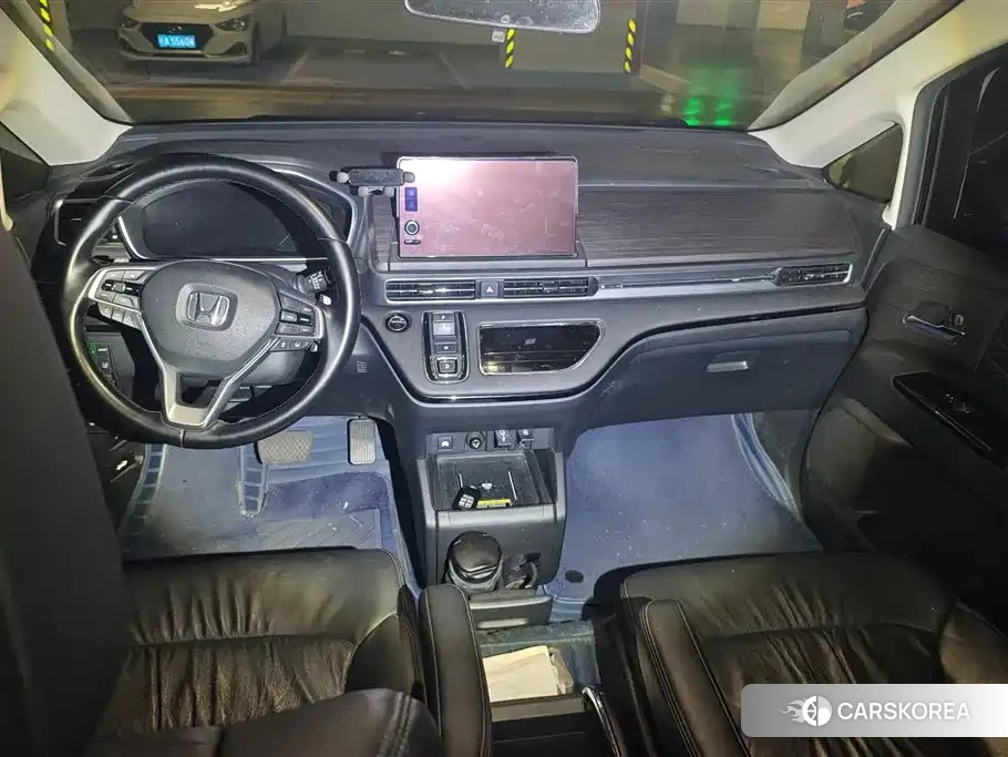 Honda Elysion 2022 Белый из Китая, фото 2