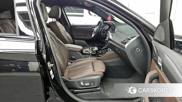 BMW X4 (G02) 2022 Черный из Кореи, фото 2