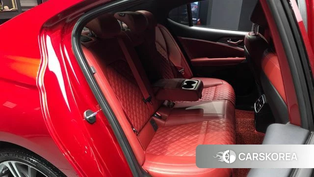 Genesis The New G70 2023 Красный из Кореи, фото 2